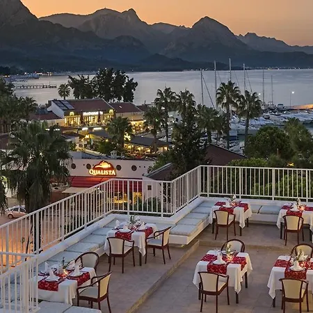 Oezkaymak Marina - Ultra Inklusive Hotel 5*