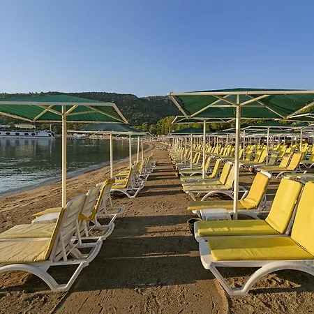 أوزكايماك مارينا فندق 5*